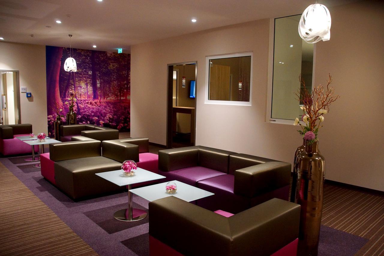 Centrale Hotel Und Restaurant Waldkraiburg Eksteriør billede